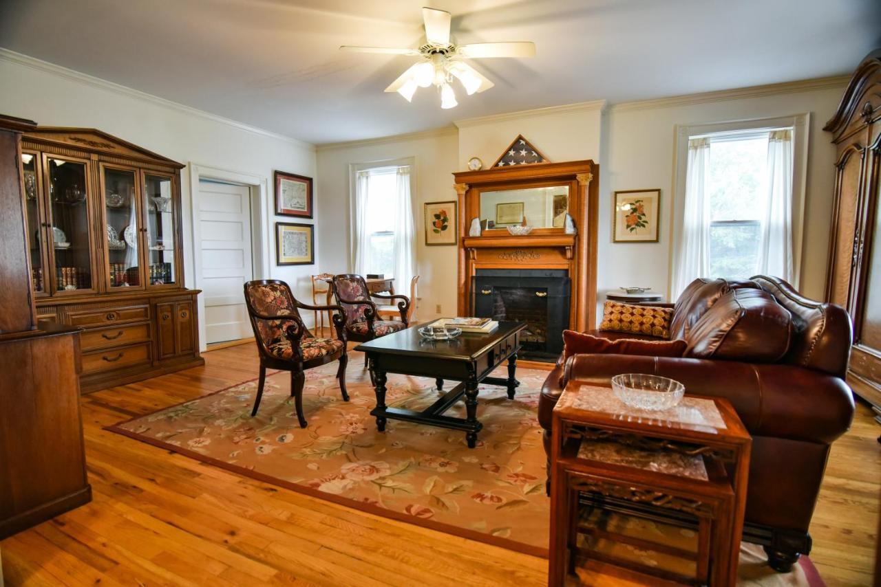 Love Lane Bed & Breakfast Waynesville Bagian luar foto